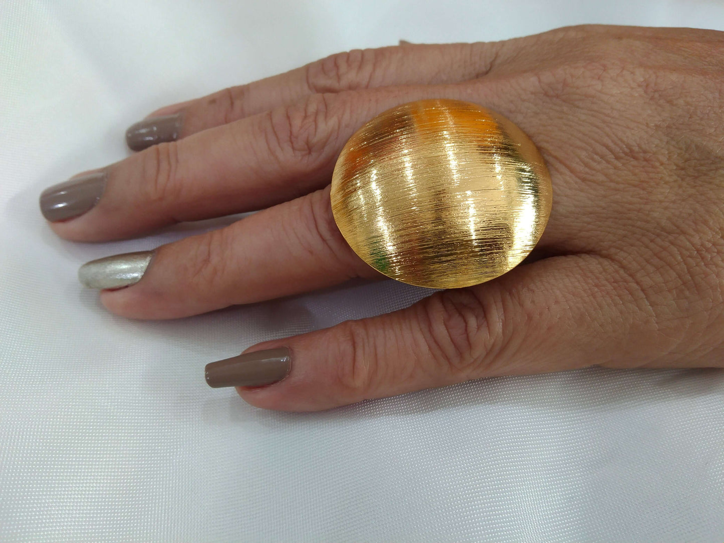 Ladies ring in bronze with 24k gold plating