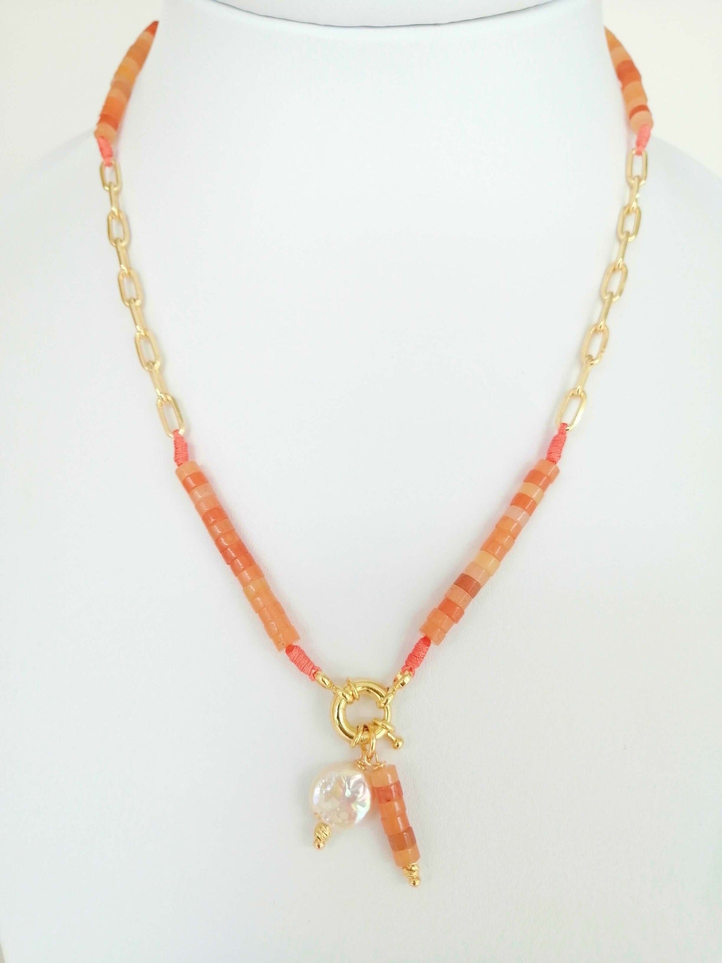 Cylindrical Natural Stone Necklace with Rhodium Chain - Elegance and Natural Connection