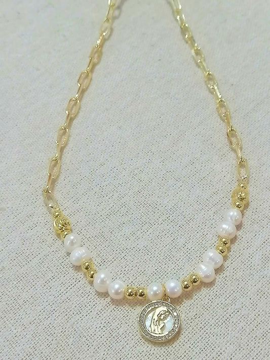 Natural Pearl and Rhodium Choker: Elegance and Style