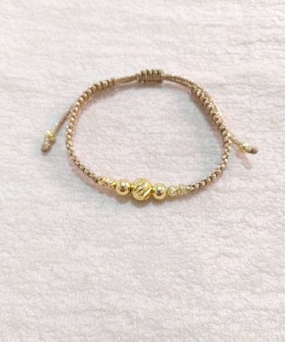 Bracelets Bali plaqués rhodium pour femmes : une brillance élégante pour chaque occasion
