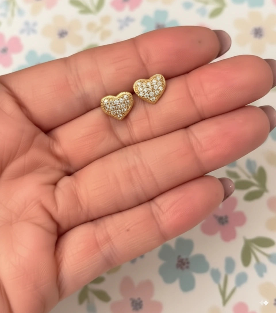 Aretes Rodinados en Forma de Corazón