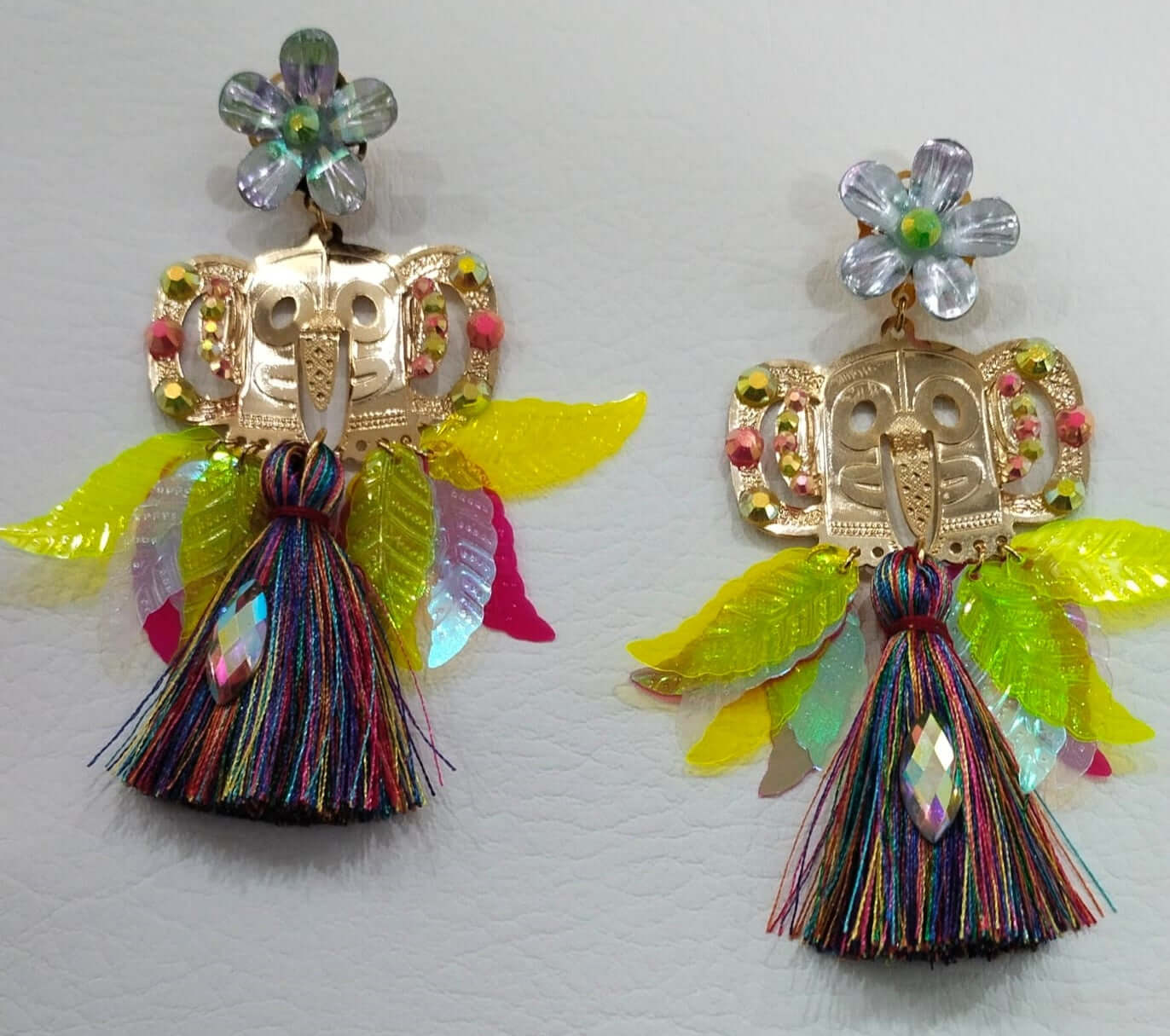 Aretes Artesanales de Carnaval - Temático